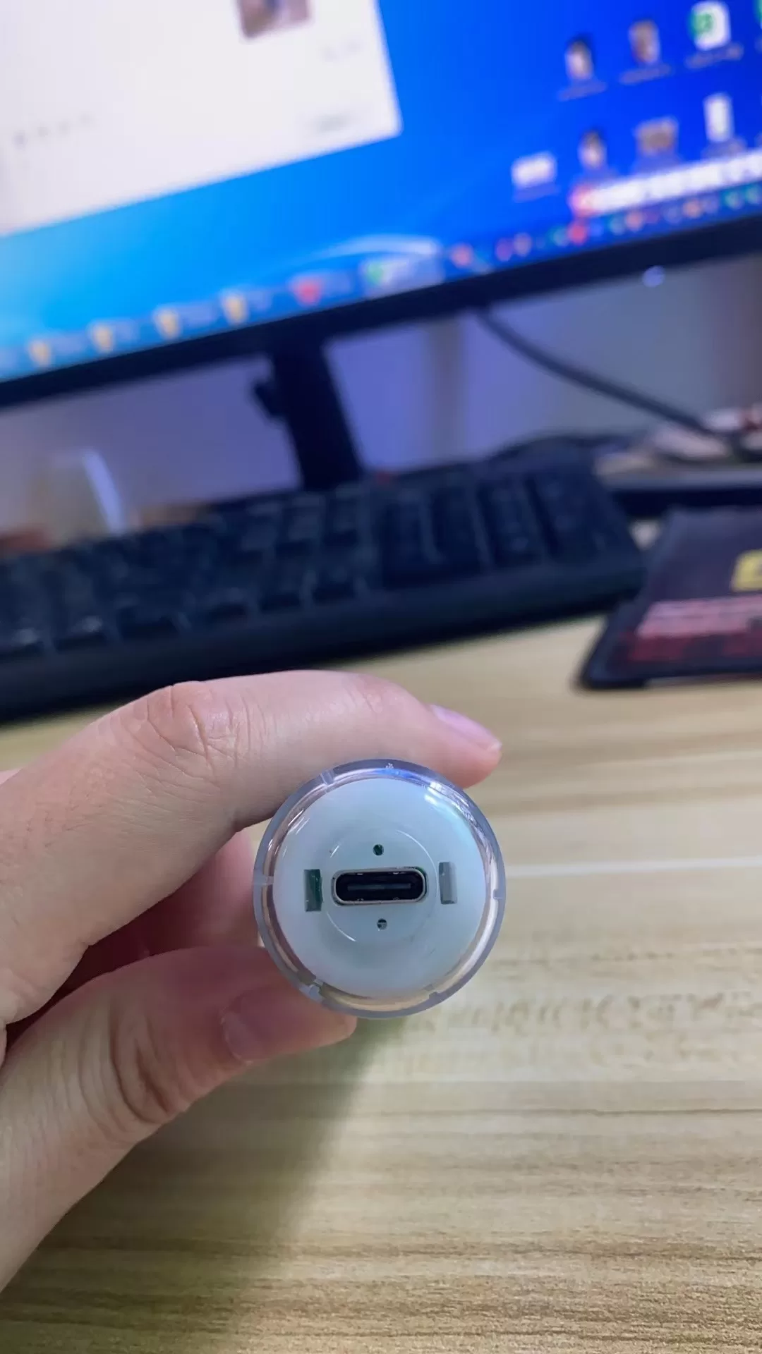 Hebat BOOM 7000 Puffs 一次性Vape 喜貝電子煙 台灣批發